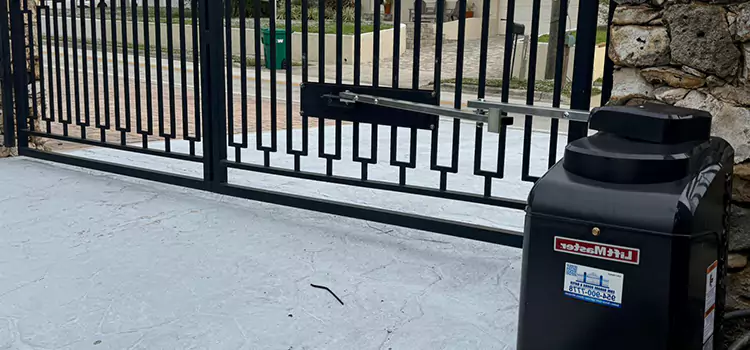 Seamless Installation and Support for Your New Gate in Jacksonville, FL